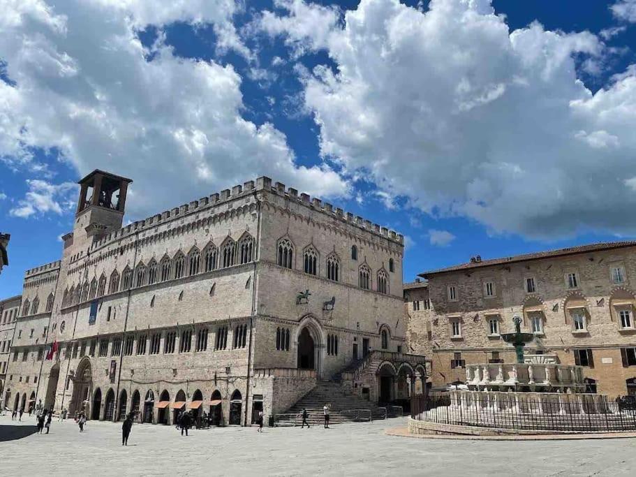Perugia Home Apartment La Finestra Di Fronte Dış mekan fotoğraf